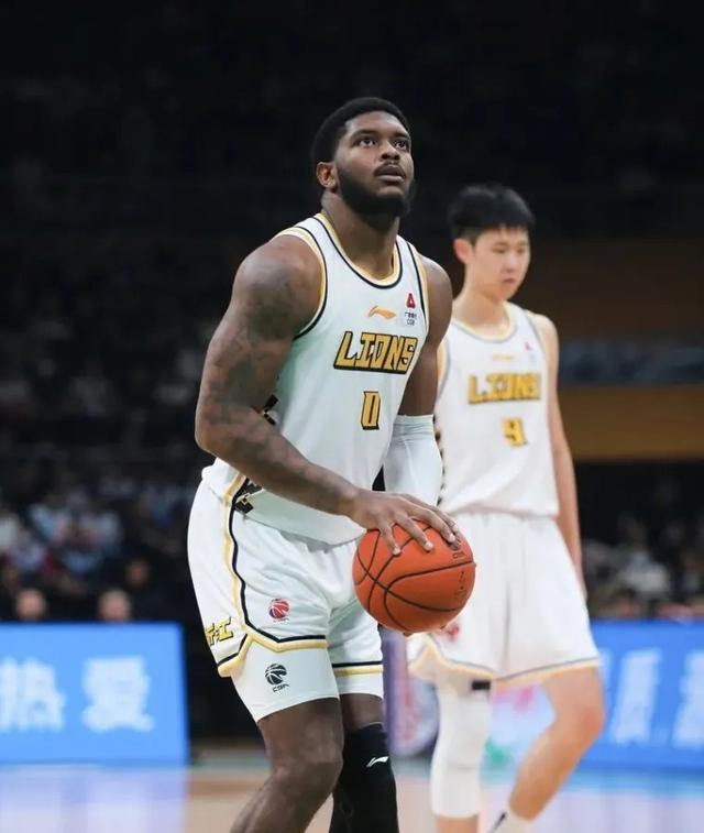 内蒙古男篮迎战史上大考，外援球员备受期待